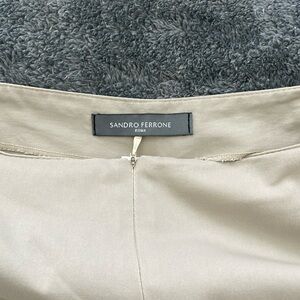 Capri pants